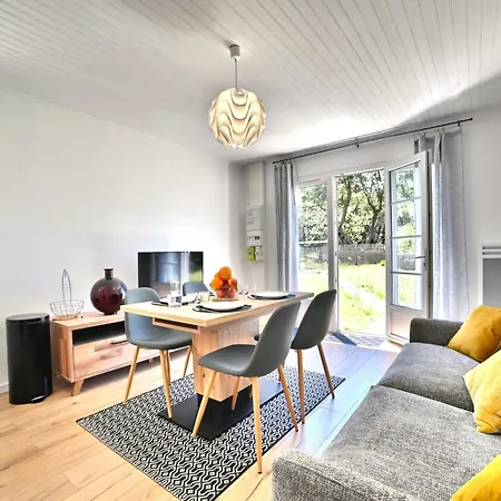 Holiday home Holiday Les Cariatides 2 By Interhome *