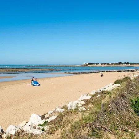 Les Cariatides 2 By Interhome Semesterbostad Saint-Pierre-d'Oleron