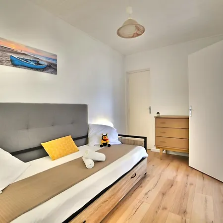 Holiday Les Cariatides 2 By Interhome Saint-Pierre-d'Oleron